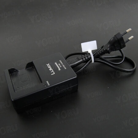 เคเบิ้ลไทร์มีป้าย YORU สีขาว