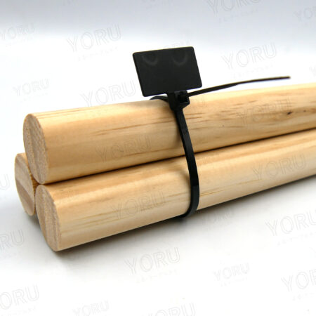 เคเบิ้ลไทร์มีป้าย YORU สีดำ