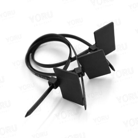 เคเบิ้ลไทร์มีป้าย YORU สีดำ